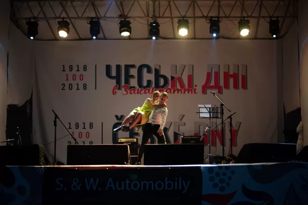 Ukrajina den druhý 