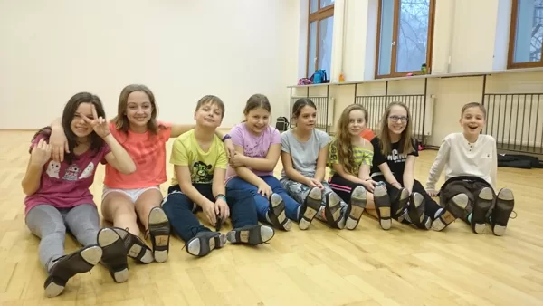Děti ze Školy stepu ještě než nám vyrostly
